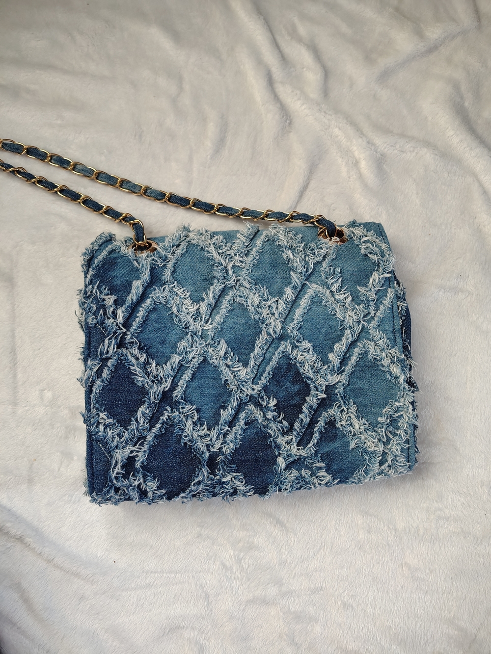 Blue Distressed Denim Crossbody Bag with Chain Strap - Picture 2 of 3